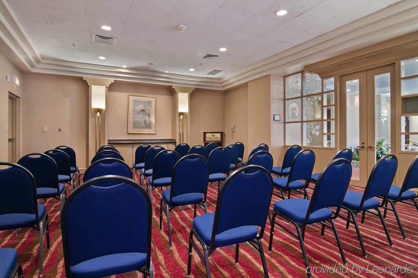 Hilton Atlanta Perimeter Suites Санди-Спрингс Экстерьер фото