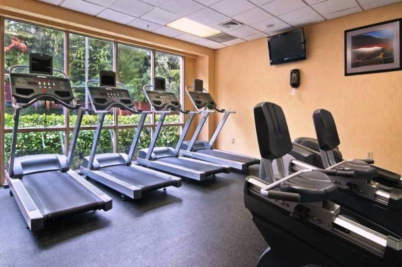 Hilton Atlanta Perimeter Suites Санди-Спрингс Экстерьер фото